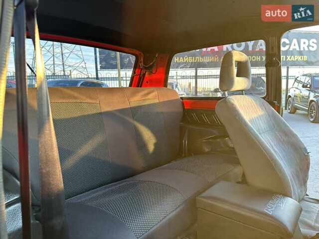 Красный ВАЗ 21213 Niva, объемом двигателя 1.7 л и пробегом 131 тыс. км за 5200 $, фото 15 на Automoto.ua