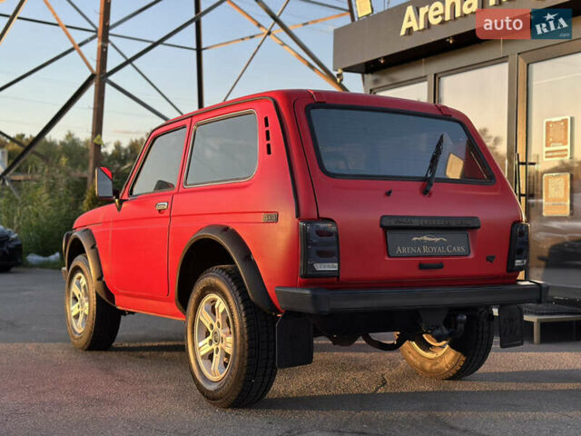 Красный ВАЗ 21213 Niva, объемом двигателя 1.7 л и пробегом 131 тыс. км за 5200 $, фото 11 на Automoto.ua