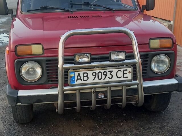Красный ВАЗ 21213 Niva, объемом двигателя 1.7 л и пробегом 140 тыс. км за 2700 $, фото 1 на Automoto.ua