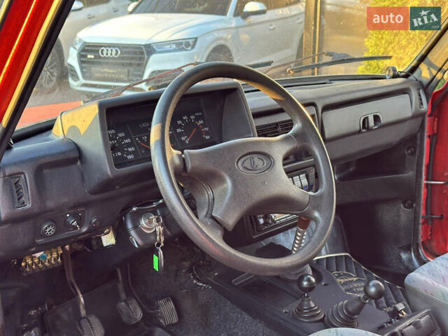 Красный ВАЗ 21213 Niva, объемом двигателя 1.7 л и пробегом 131 тыс. км за 5200 $, фото 13 на Automoto.ua