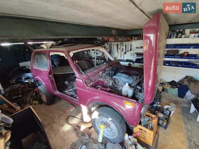 ВАЗ 21213 Niva, объемом двигателя 1.7 л и пробегом 62 тыс. км за 1600 $, фото 2 на Automoto.ua