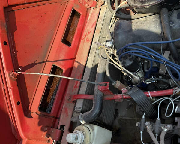 ВАЗ 21213 Niva, об'ємом двигуна 0 л та пробігом 180 тис. км за 2000 $, фото 3 на Automoto.ua