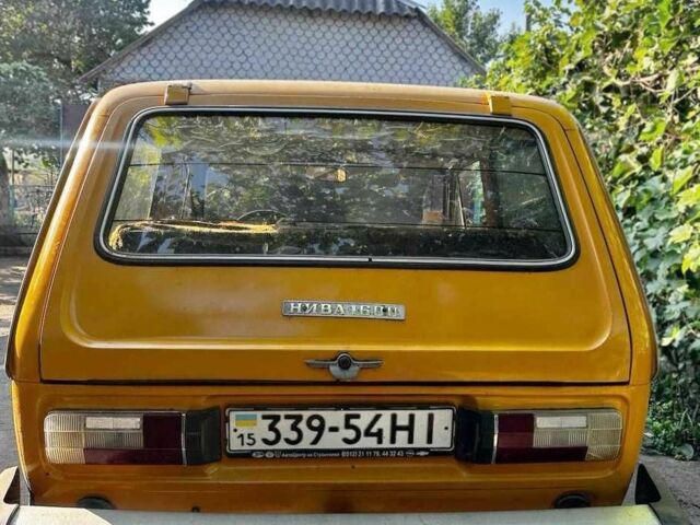 Желтый ВАЗ 21213 Niva, объемом двигателя 1.6 л и пробегом 118 тыс. км за 2500 $, фото 2 на Automoto.ua
