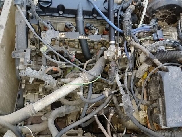 Жовтий ВАЗ 21213 Niva, об'ємом двигуна 2 л та пробігом 123 тис. км за 1500 $, фото 4 на Automoto.ua