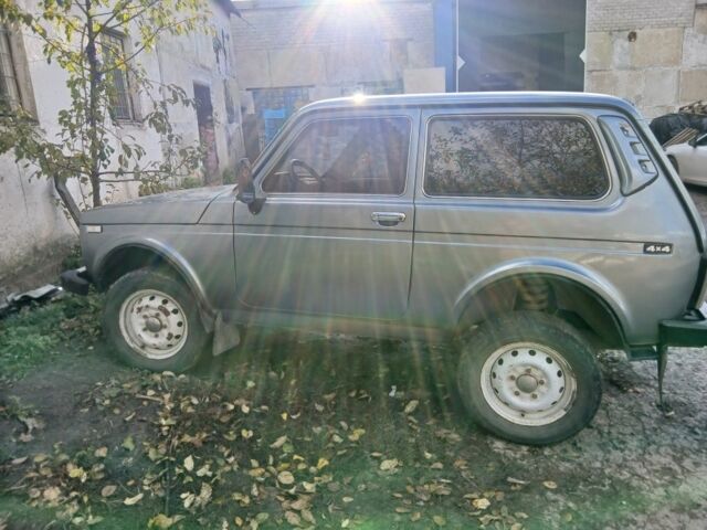 Серый ВАЗ 21213 Niva, объемом двигателя 0 л и пробегом 1000 тыс. км за 3500 $, фото 3 на Automoto.ua