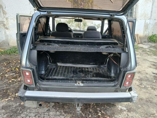 Серый ВАЗ 21213 Niva, объемом двигателя 0 л и пробегом 1000 тыс. км за 3500 $, фото 13 на Automoto.ua