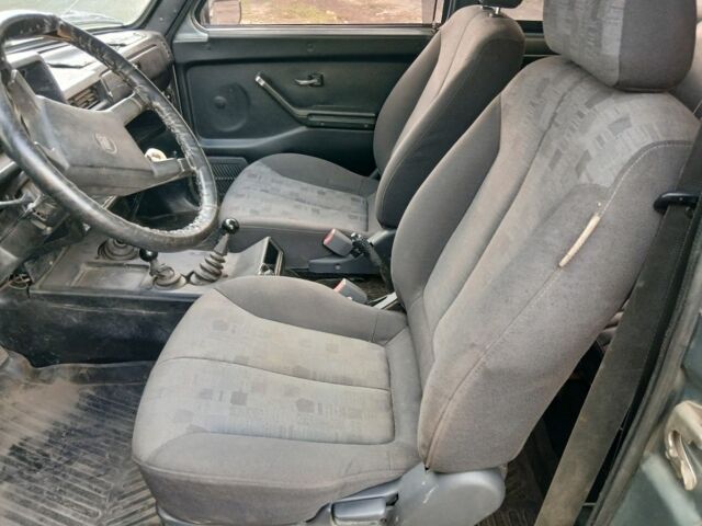 Серый ВАЗ 21213 Niva, объемом двигателя 0 л и пробегом 1000 тыс. км за 3500 $, фото 9 на Automoto.ua