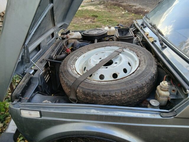 Серый ВАЗ 21213 Niva, объемом двигателя 0 л и пробегом 1000 тыс. км за 3500 $, фото 7 на Automoto.ua