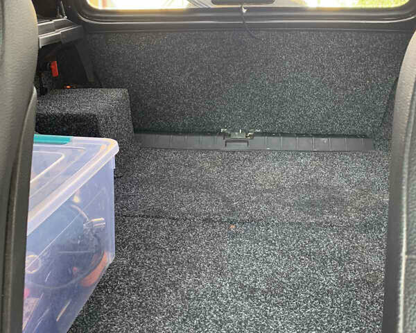 Сірий ВАЗ 21213 Niva, об'ємом двигуна 1.9 л та пробігом 60 тис. км за 5000 $, фото 9 на Automoto.ua