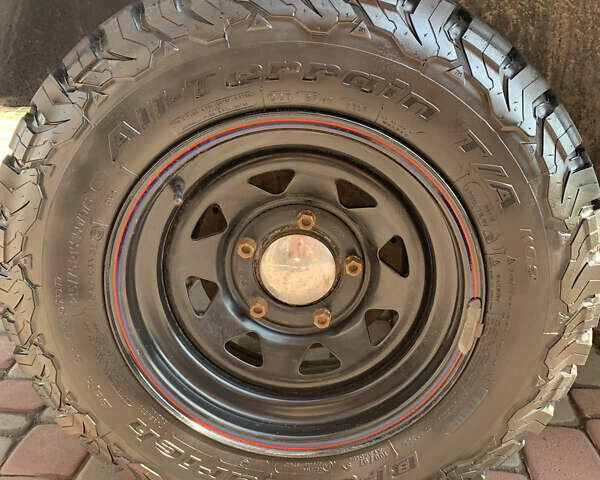 Сірий ВАЗ 21213 Niva, об'ємом двигуна 1.9 л та пробігом 60 тис. км за 5000 $, фото 11 на Automoto.ua