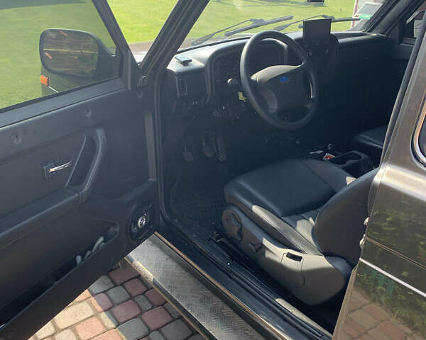 Сірий ВАЗ 21213 Niva, об'ємом двигуна 1.9 л та пробігом 60 тис. км за 5000 $, фото 8 на Automoto.ua