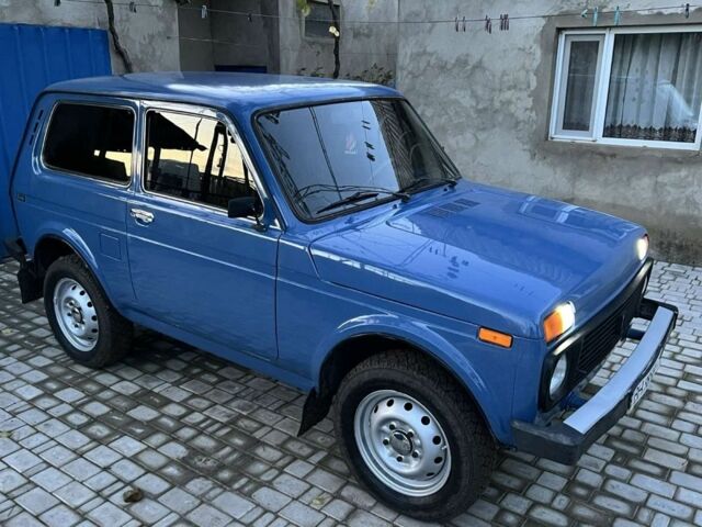 Синий ВАЗ 21213 Niva, объемом двигателя 1.7 л и пробегом 228 тыс. км за 3450 $, фото 2 на Automoto.ua