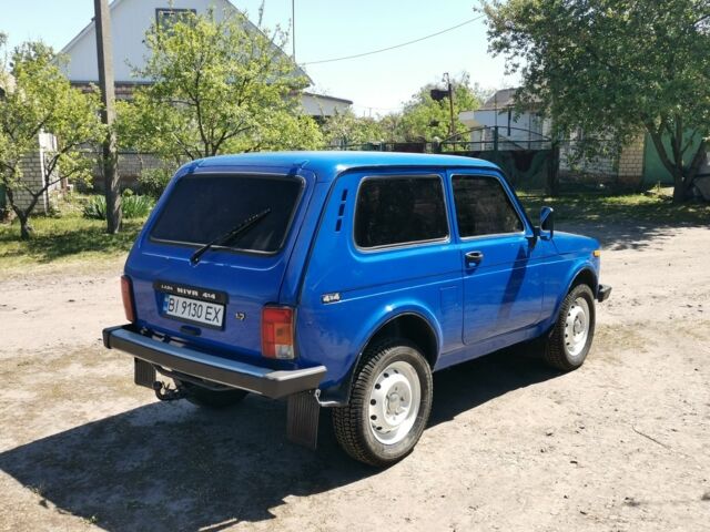 Синий ВАЗ 21213 Niva, объемом двигателя 1.7 л и пробегом 130 тыс. км за 3800 $, фото 4 на Automoto.ua