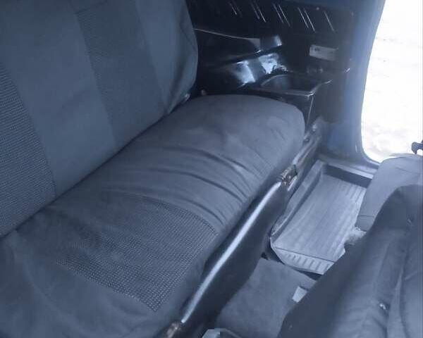 Синий ВАЗ 21213 Niva, объемом двигателя 1.7 л и пробегом 198 тыс. км за 2500 $, фото 13 на Automoto.ua