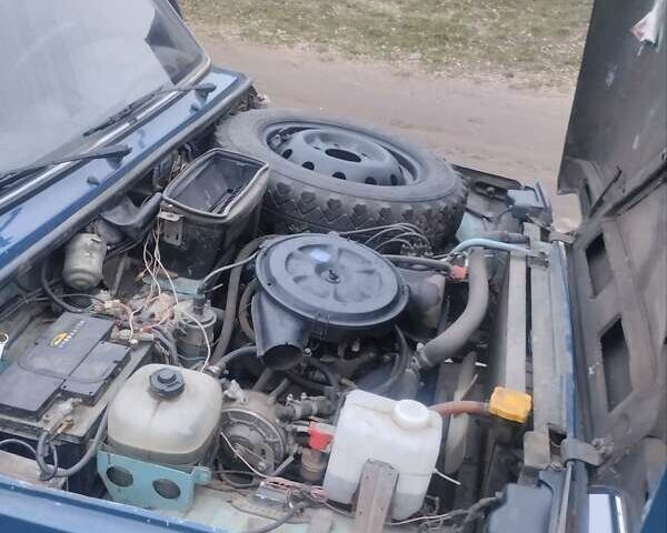 Синий ВАЗ 21213 Niva, объемом двигателя 1.7 л и пробегом 198 тыс. км за 2500 $, фото 10 на Automoto.ua