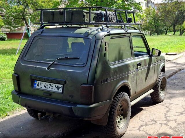 Синий ВАЗ 21213 Niva, объемом двигателя 1.7 л и пробегом 178 тыс. км за 2000 $, фото 1 на Automoto.ua