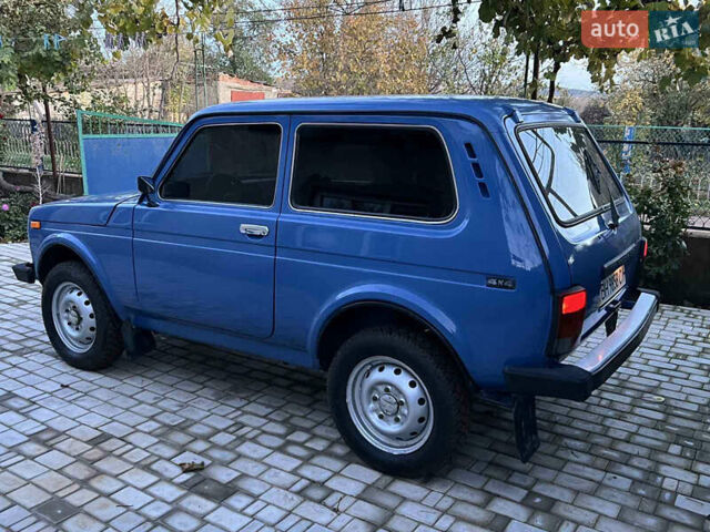 Синий ВАЗ 21213 Niva, объемом двигателя 1.7 л и пробегом 228 тыс. км за 3450 $, фото 3 на Automoto.ua