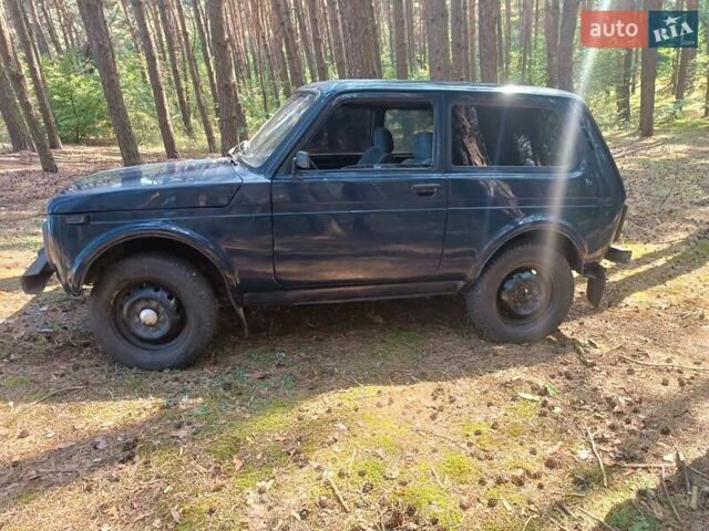 Синій ВАЗ 21213 Niva, об'ємом двигуна 1.7 л та пробігом 170 тис. км за 2300 $, фото 2 на Automoto.ua