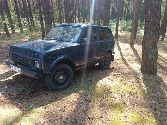 Синій ВАЗ 21213 Niva, об'ємом двигуна 1.7 л та пробігом 170 тис. км за 2300 $, фото 1 на Automoto.ua