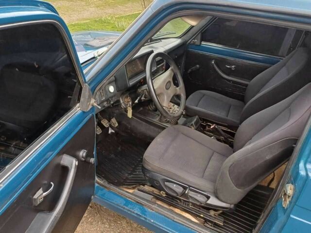 Синій ВАЗ 21213 Niva, об'ємом двигуна 1.7 л та пробігом 186 тис. км за 3200 $, фото 16 на Automoto.ua