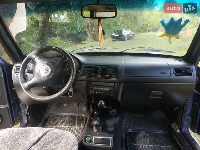 Синій ВАЗ 21213 Niva, об'ємом двигуна 1.9 л та пробігом 329 тис. км за 4700 $, фото 6 на Automoto.ua
