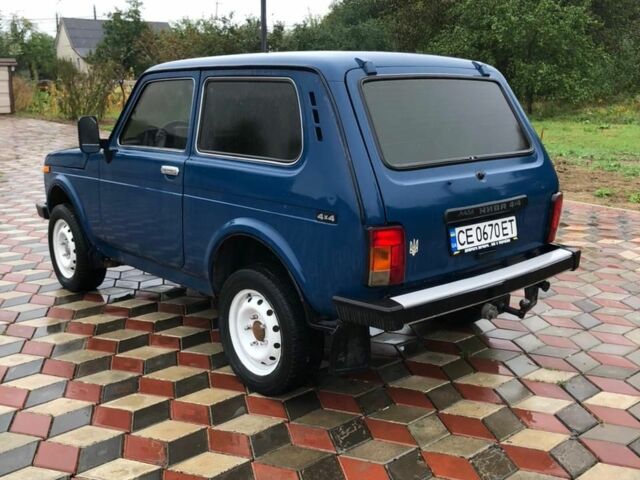 Синий ВАЗ 21213 Niva, объемом двигателя 1.7 л и пробегом 230 тыс. км за 2850 $, фото 6 на Automoto.ua
