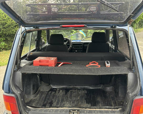 Синий ВАЗ 21213 Niva, объемом двигателя 1.69 л и пробегом 100 тыс. км за 2999 $, фото 11 на Automoto.ua