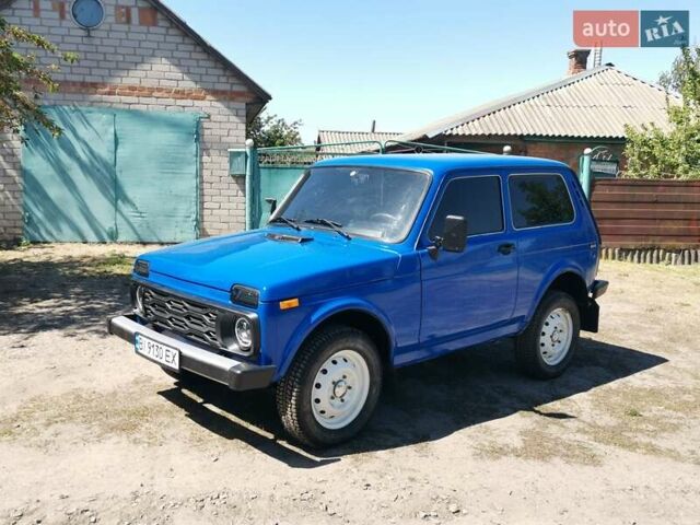 Синий ВАЗ 21213 Niva, объемом двигателя 1.7 л и пробегом 130 тыс. км за 3500 $, фото 7 на Automoto.ua