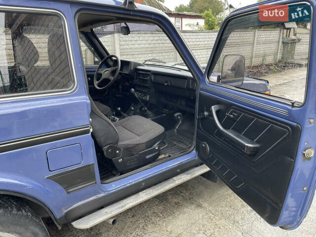 Синий ВАЗ 21213 Niva, объемом двигателя 1.69 л и пробегом 167 тыс. км за 3500 $, фото 4 на Automoto.ua