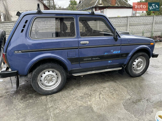 Синий ВАЗ 21213 Niva, объемом двигателя 1.69 л и пробегом 167 тыс. км за 3500 $, фото 2 на Automoto.ua