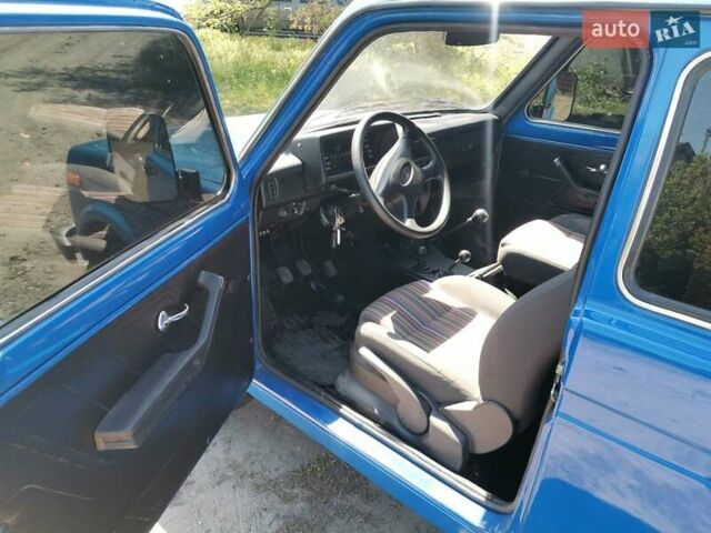 Синий ВАЗ 21213 Niva, объемом двигателя 1.7 л и пробегом 130 тыс. км за 3500 $, фото 9 на Automoto.ua