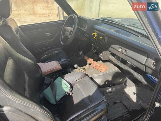 Синий ВАЗ 21213 Niva, объемом двигателя 1.69 л и пробегом 240 тыс. км за 3300 $, фото 9 на Automoto.ua