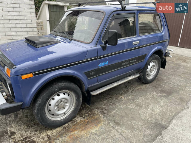Синий ВАЗ 21213 Niva, объемом двигателя 1.69 л и пробегом 167 тыс. км за 3500 $, фото 1 на Automoto.ua