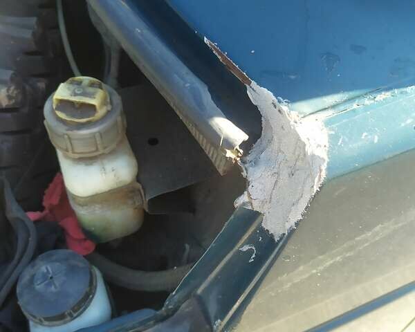 Зеленый ВАЗ 21213 Niva, объемом двигателя 1.7 л и пробегом 192 тыс. км за 2800 $, фото 7 на Automoto.ua