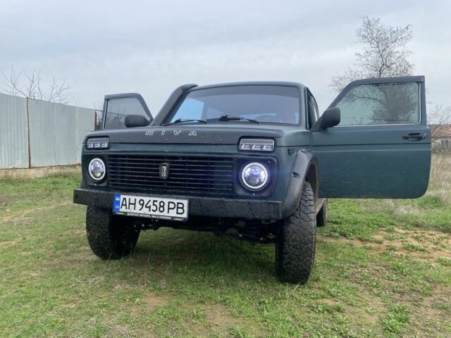 Зеленый ВАЗ 21213 Niva, объемом двигателя 1.7 л и пробегом 2 тыс. км за 2900 $, фото 6 на Automoto.ua