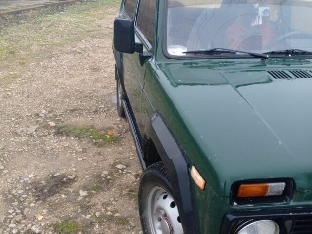 Зеленый ВАЗ 21213 Niva, объемом двигателя 0 л и пробегом 105 тыс. км за 2200 $, фото 5 на Automoto.ua