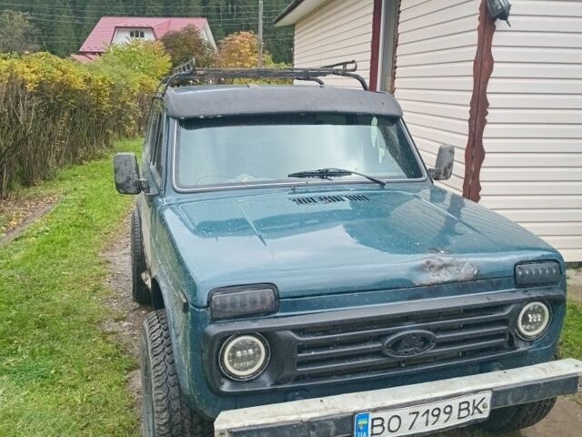 Зелений ВАЗ 21213 Niva, об'ємом двигуна 1.7 л та пробігом 1 тис. км за 3200 $, фото 2 на Automoto.ua