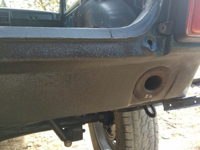 Зеленый ВАЗ 21213 Niva, объемом двигателя 0 л и пробегом 200 тыс. км за 2913 $, фото 11 на Automoto.ua