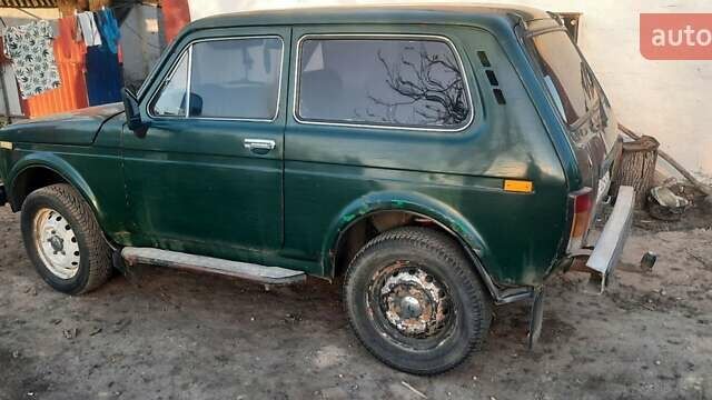 Зеленый ВАЗ 21213 Niva, объемом двигателя 1.69 л и пробегом 290 тыс. км за 1650 $, фото 8 на Automoto.ua