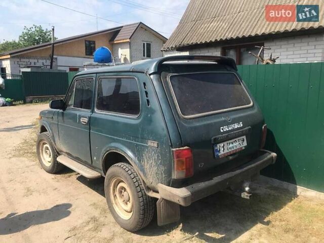 Зеленый ВАЗ 21213 Niva, объемом двигателя 1.7 л и пробегом 130 тыс. км за 3200 $, фото 2 на Automoto.ua
