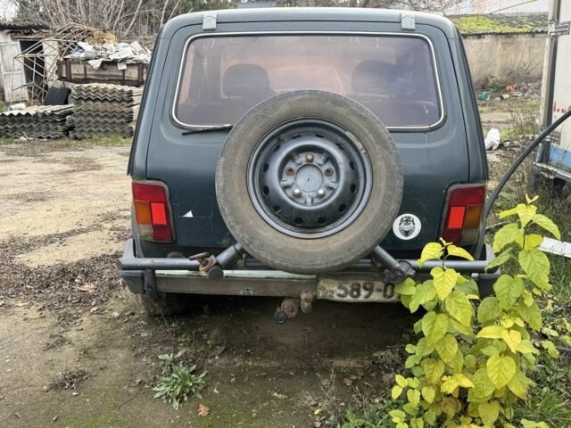 Зеленый ВАЗ 21213 Niva, объемом двигателя 1.6 л и пробегом 120 тыс. км за 1800 $, фото 4 на Automoto.ua