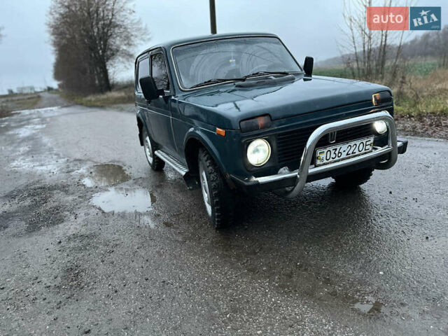 Зелений ВАЗ 21213 Niva, об'ємом двигуна 1.6 л та пробігом 200 тис. км за 2100 $, фото 2 на Automoto.ua