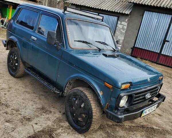 Зеленый ВАЗ 21213 Niva, объемом двигателя 1.7 л и пробегом 100 тыс. км за 2950 $, фото 7 на Automoto.ua