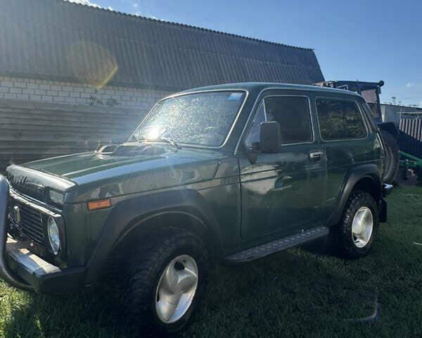 Зелений ВАЗ 21213 Niva, об'ємом двигуна 1.7 л та пробігом 200 тис. км за 3400 $, фото 1 на Automoto.ua
