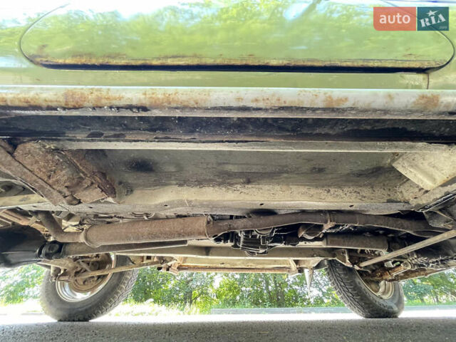 Зеленый ВАЗ 21213 Niva, объемом двигателя 1.7 л и пробегом 157 тыс. км за 2500 $, фото 10 на Automoto.ua