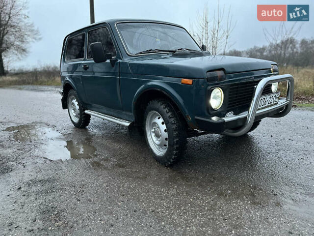 Зелений ВАЗ 21213 Niva, об'ємом двигуна 1.6 л та пробігом 200 тис. км за 2100 $, фото 3 на Automoto.ua