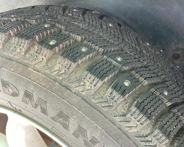 Зеленый ВАЗ 21213 Niva, объемом двигателя 1.7 л и пробегом 157 тыс. км за 2500 $, фото 9 на Automoto.ua