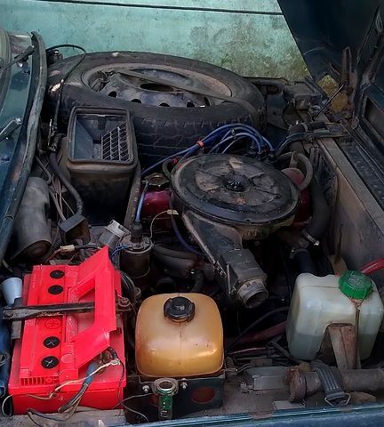 Зеленый ВАЗ 21213 Niva, объемом двигателя 1.6 л и пробегом 190 тыс. км за 2400 $, фото 2 на Automoto.ua