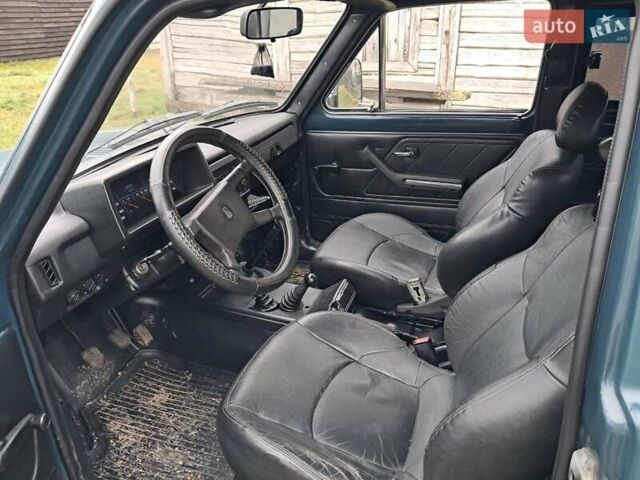 Зеленый ВАЗ 21213 Niva, объемом двигателя 1.7 л и пробегом 90 тыс. км за 4600 $, фото 2 на Automoto.ua