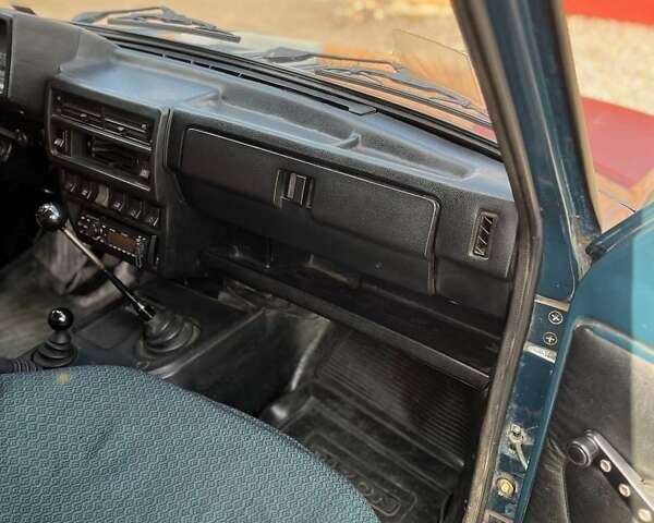 Зеленый ВАЗ 21213 Niva, объемом двигателя 1.7 л и пробегом 149 тыс. км за 3950 $, фото 14 на Automoto.ua